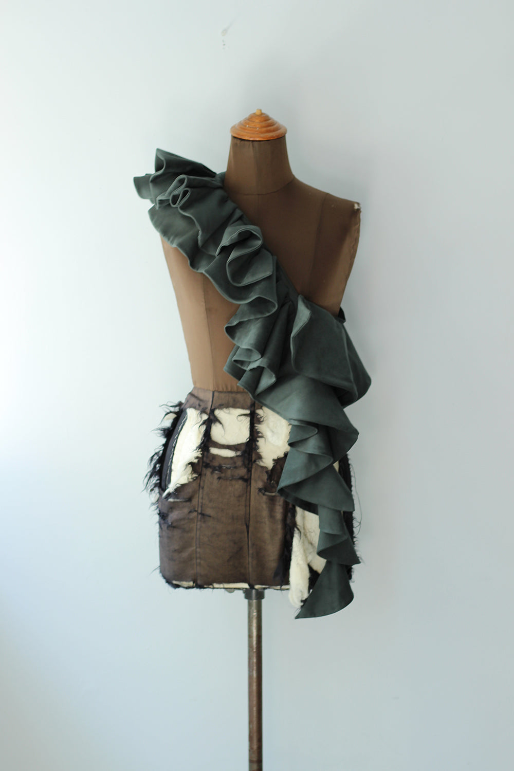 MARGE "Ruffle scarf" (dark green)