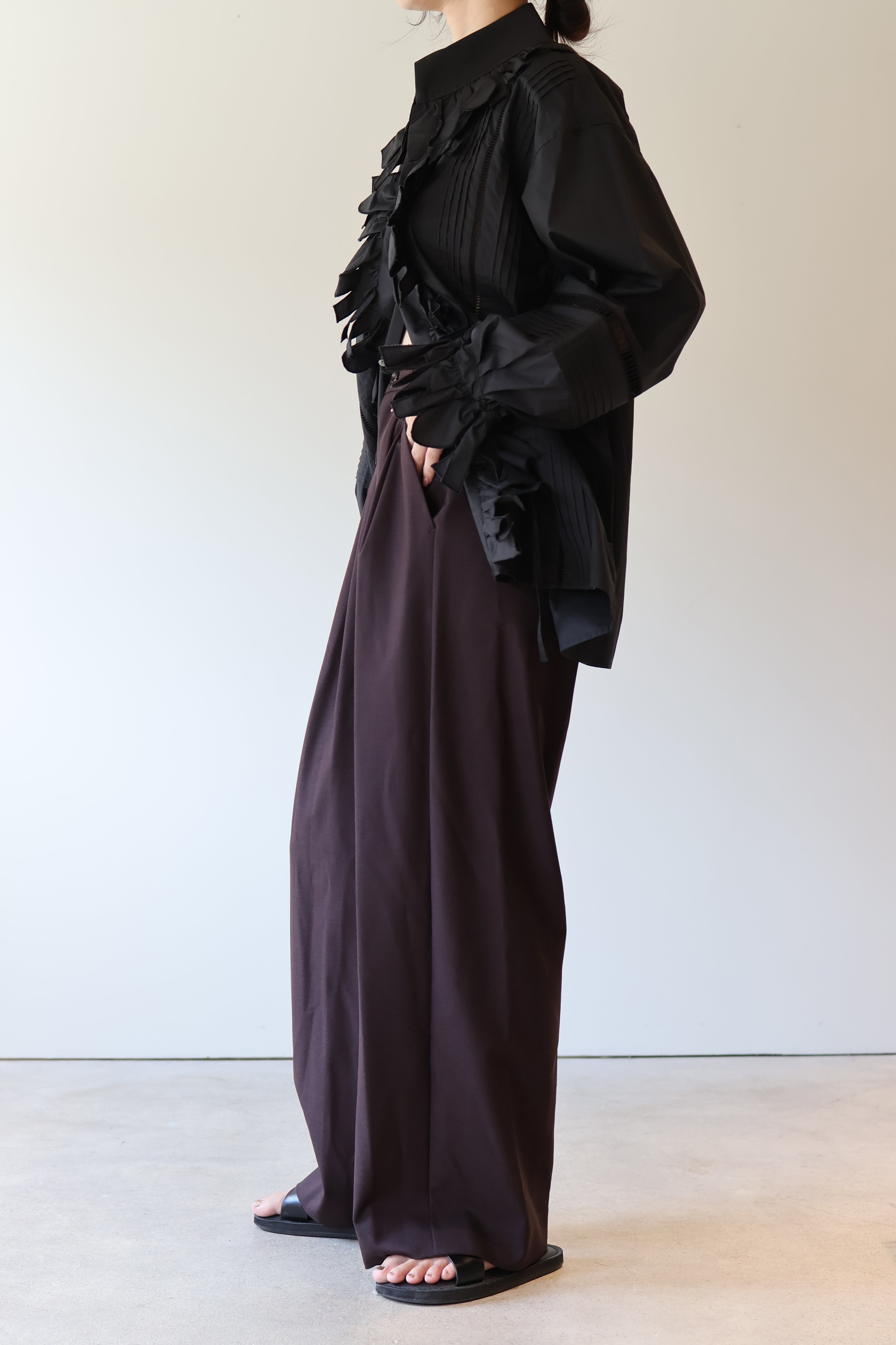 VILLD "wool tuck pants" (brown)