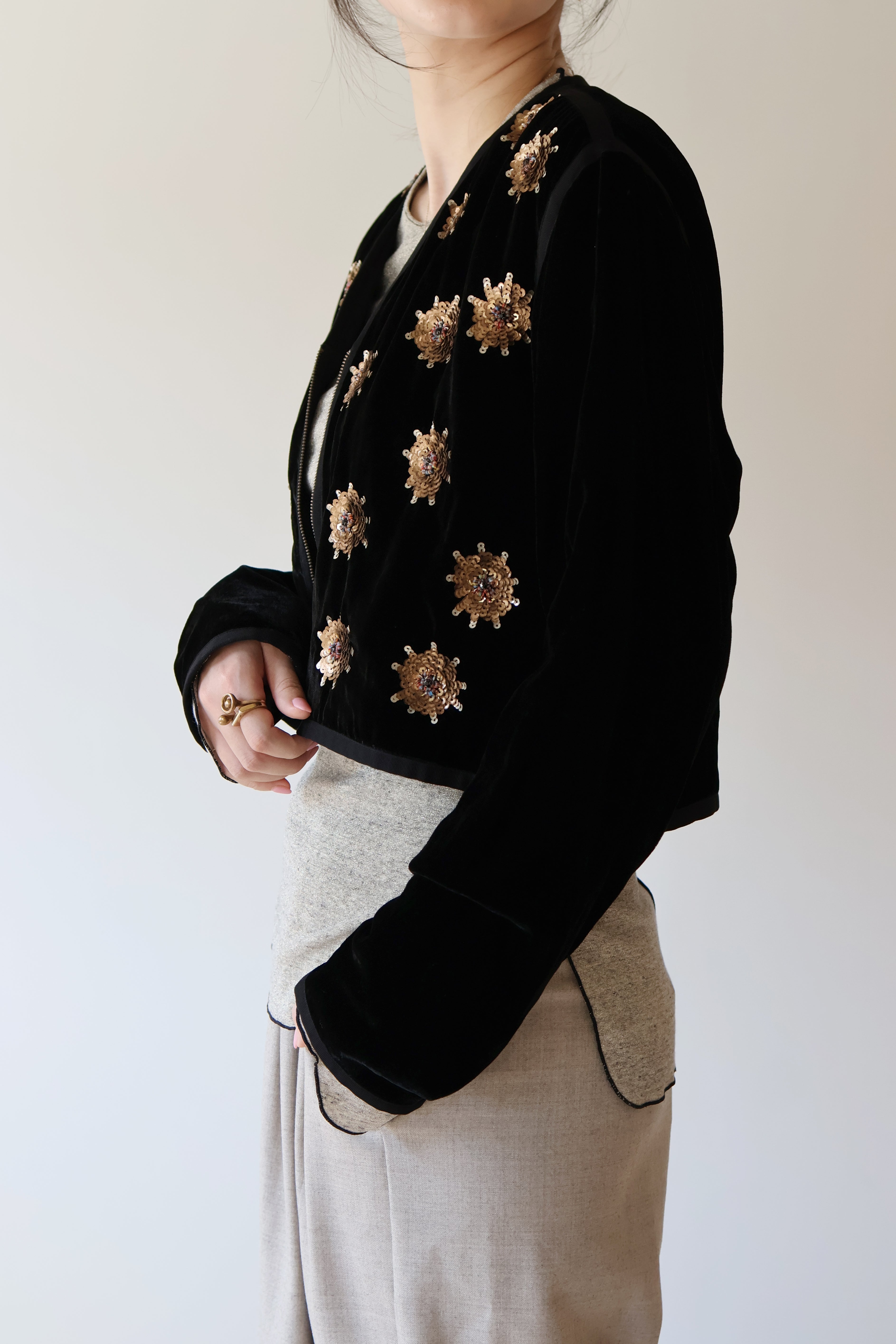 VILLD "sequins zip jacket" (black)