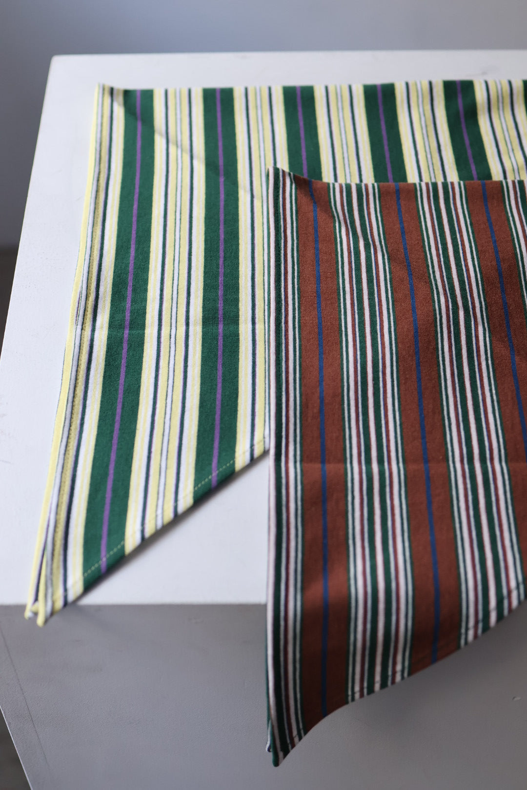 fifi collection “border scarf“ (green) fifi collection “border scarf“ (brown/ green) – lillt-store