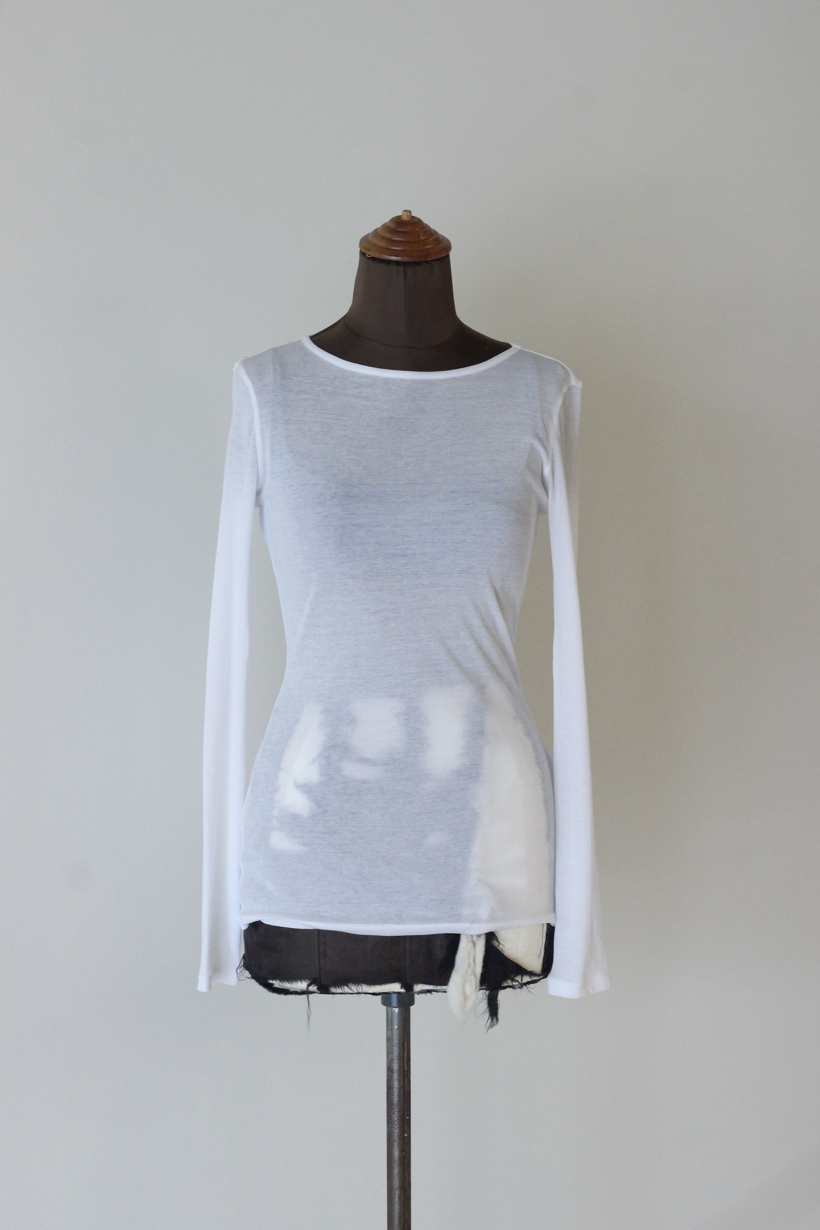 AMOMENT "round t-shirts" (white)
