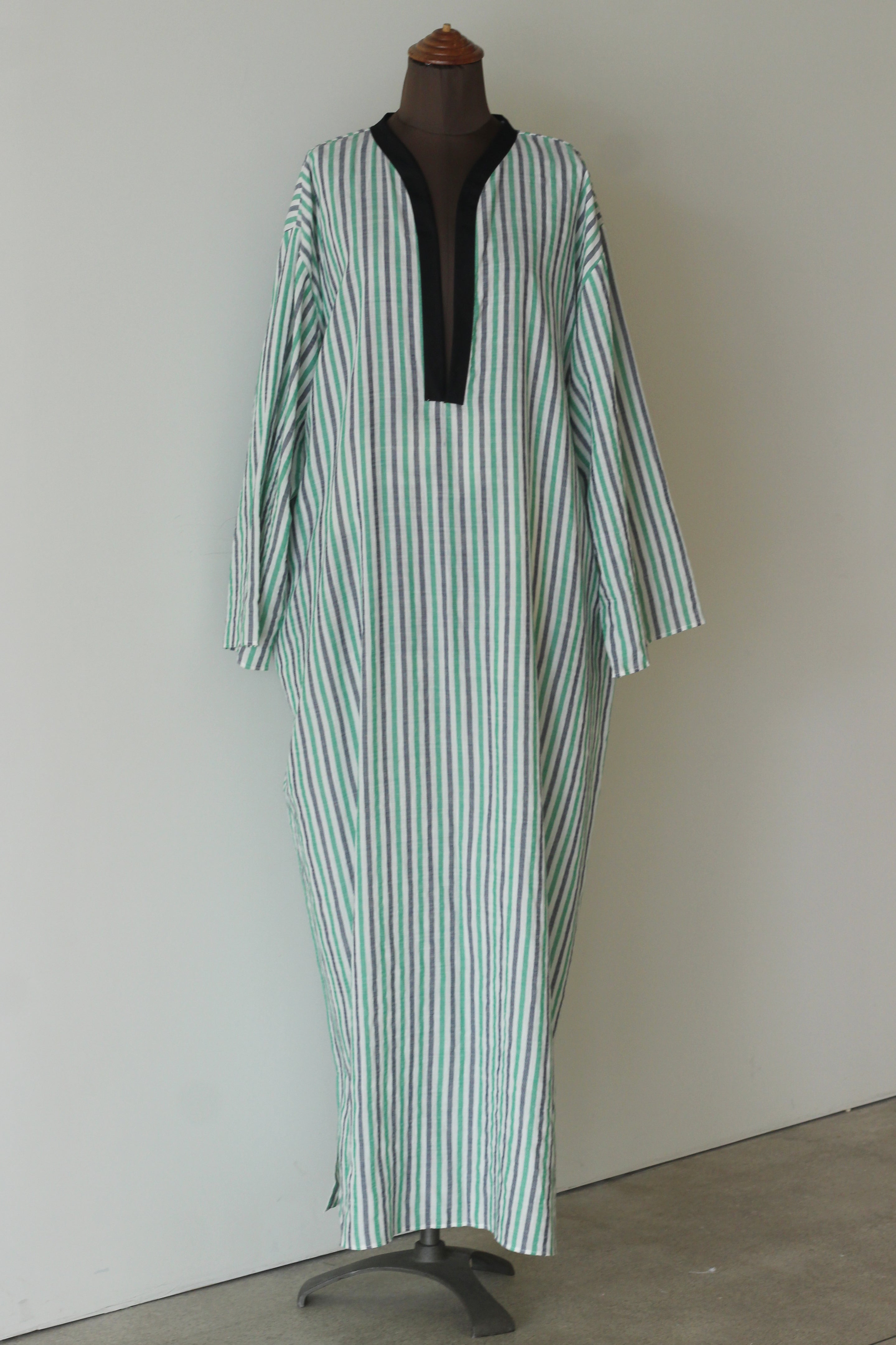charrita "vestido geraba" (green stripe)