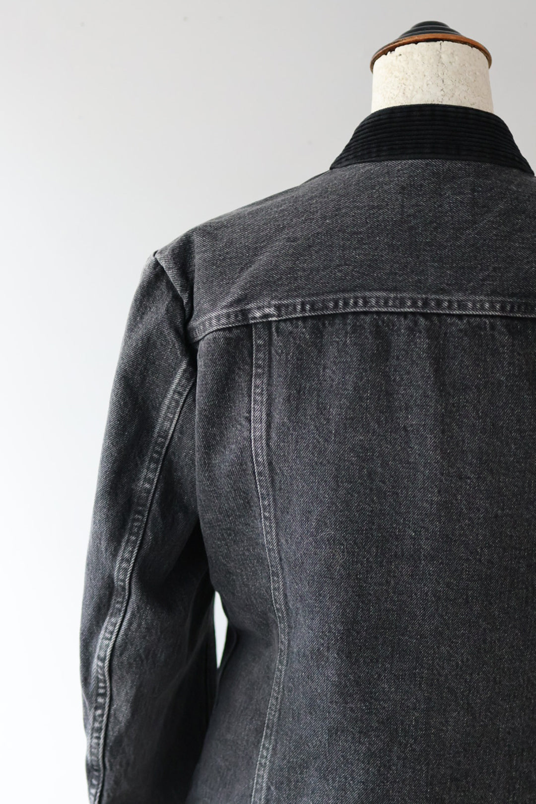 TANAKA "No collar trucker jacket" (gray)
