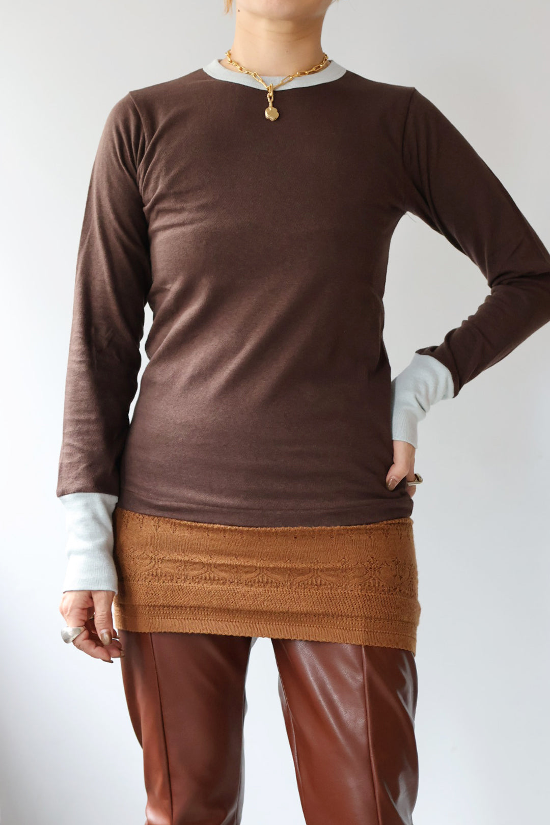 fifi collection "Trim L/S tee" (brown)