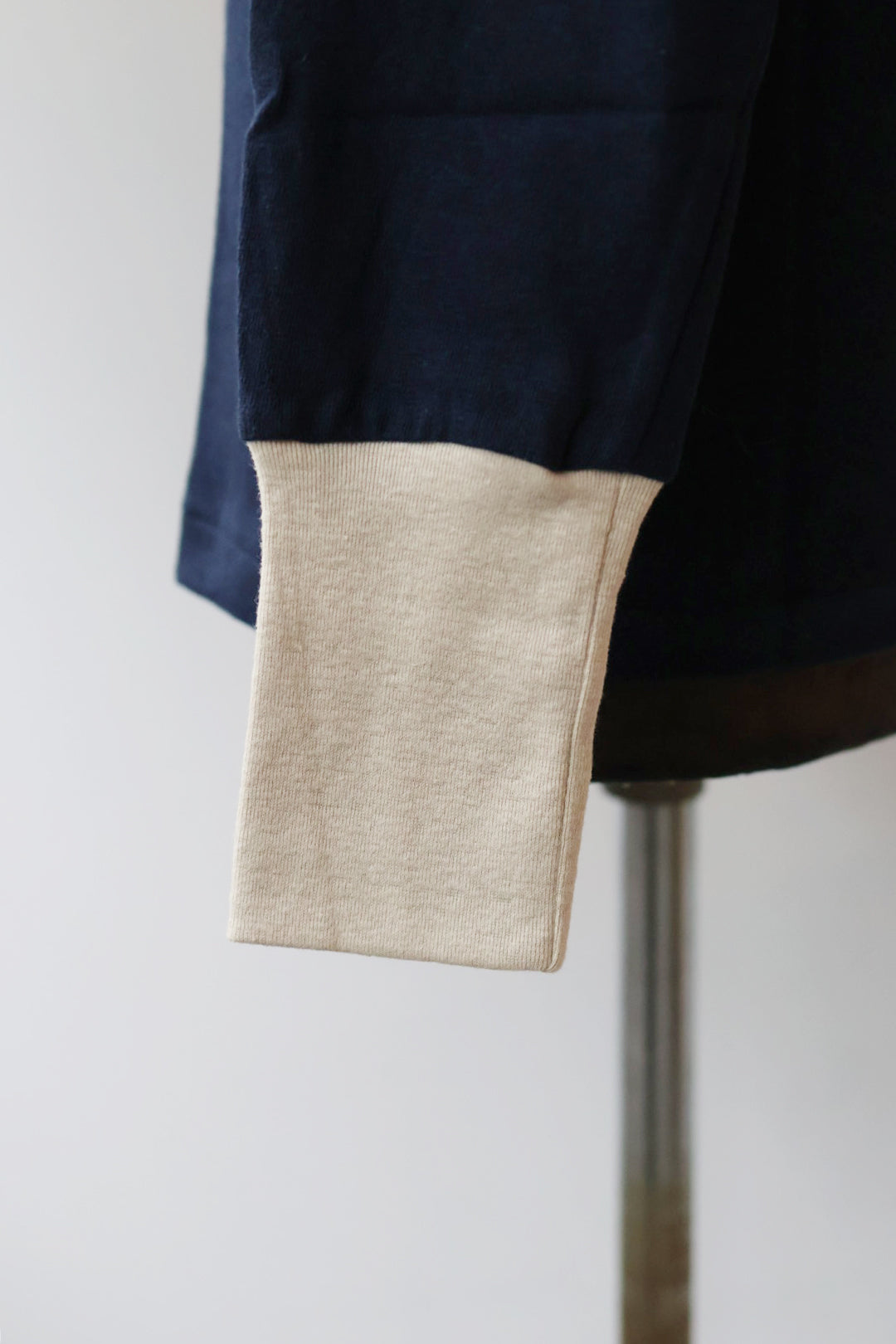 fifi collection "Trim L/S tee" (navy)