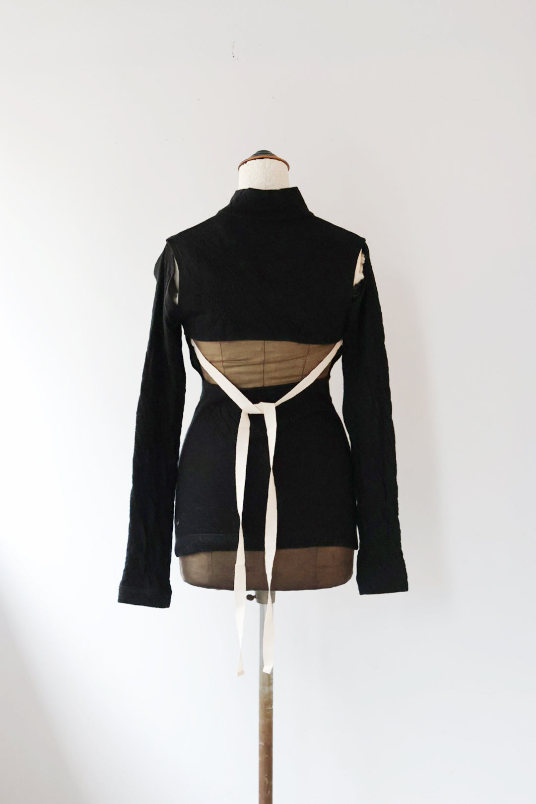 TANAKA "High-Neck Jersey Top" (black)