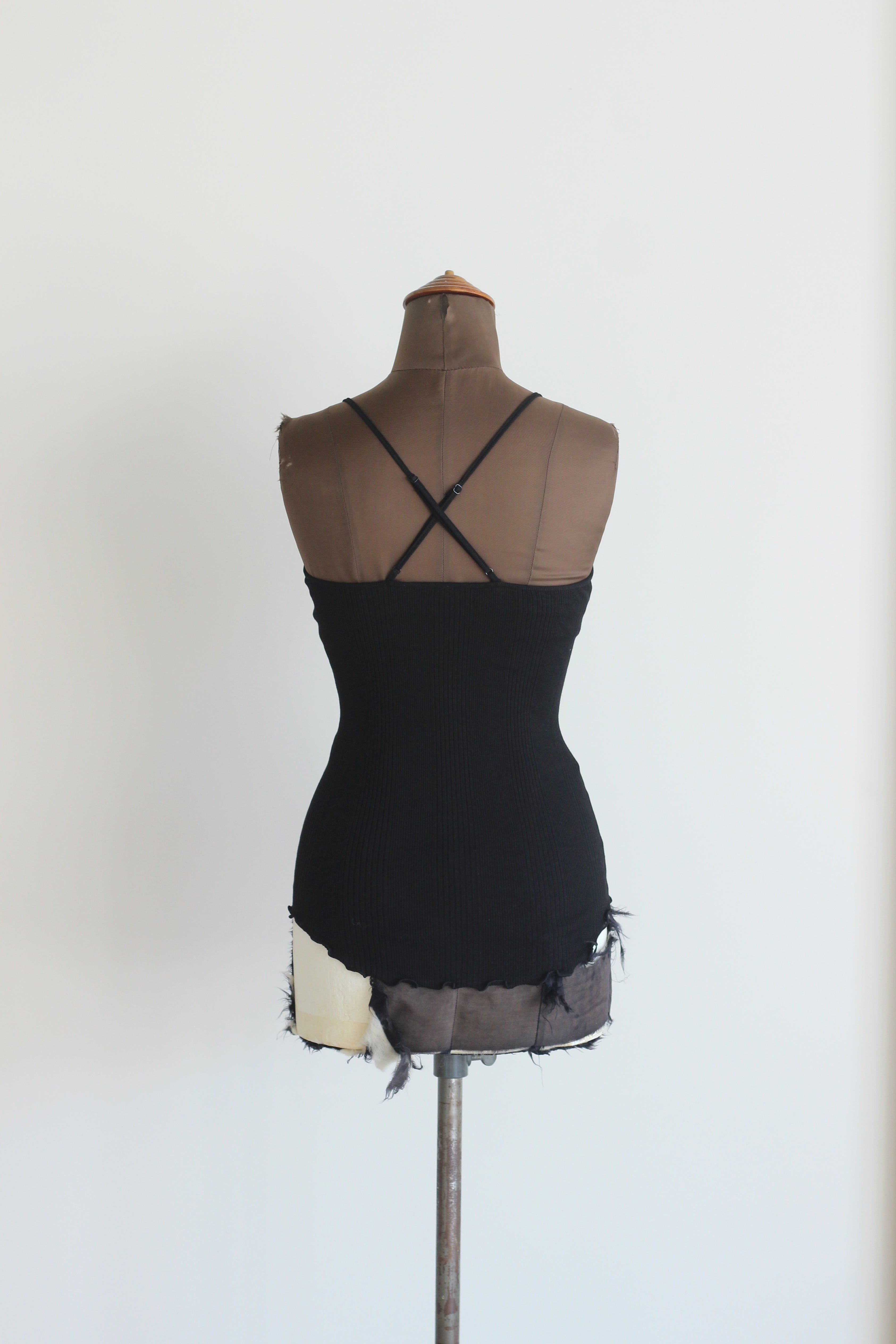 HAKUJI "Random rib bra camisole" (black)