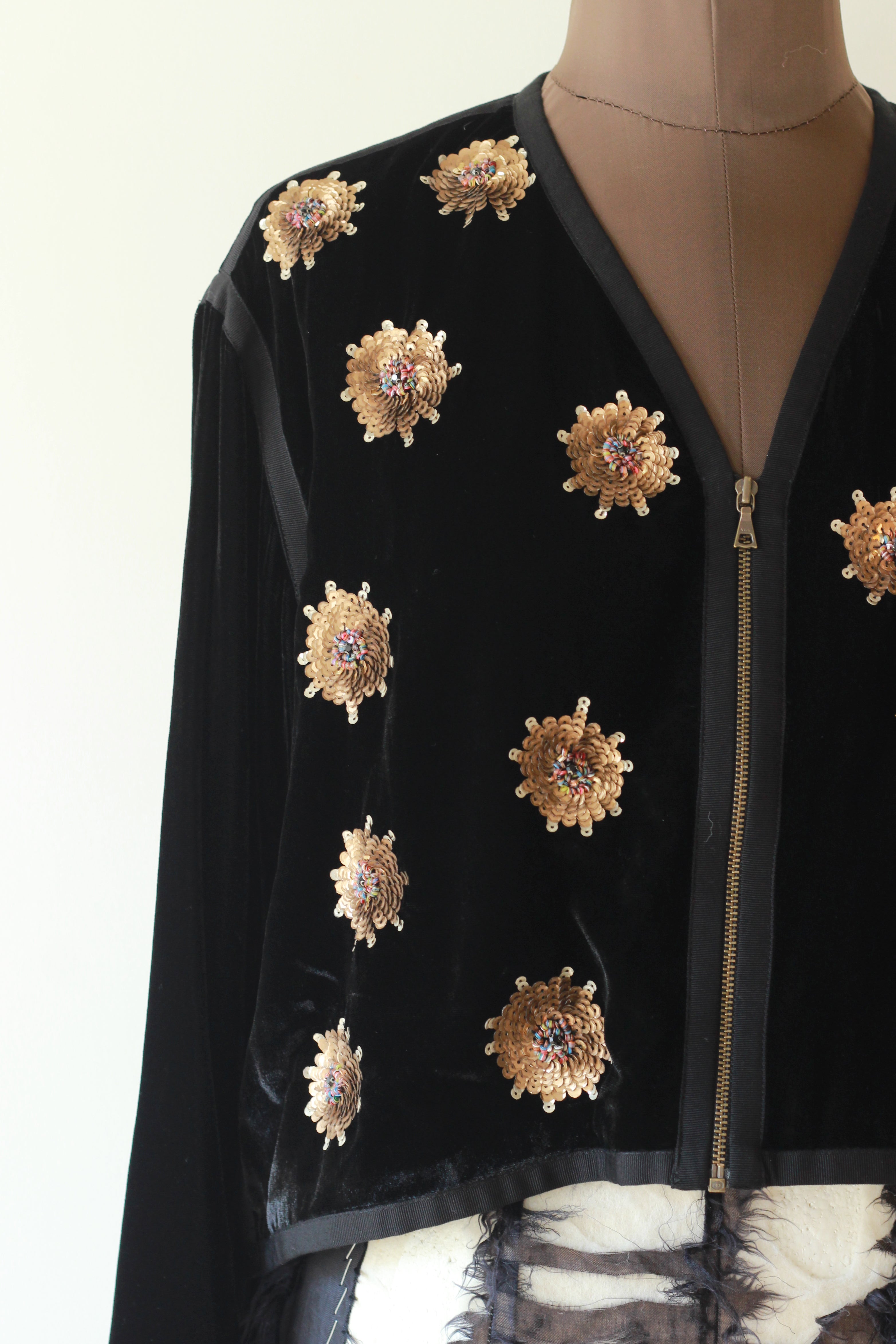 VILLD "sequins zip jacket" (black)