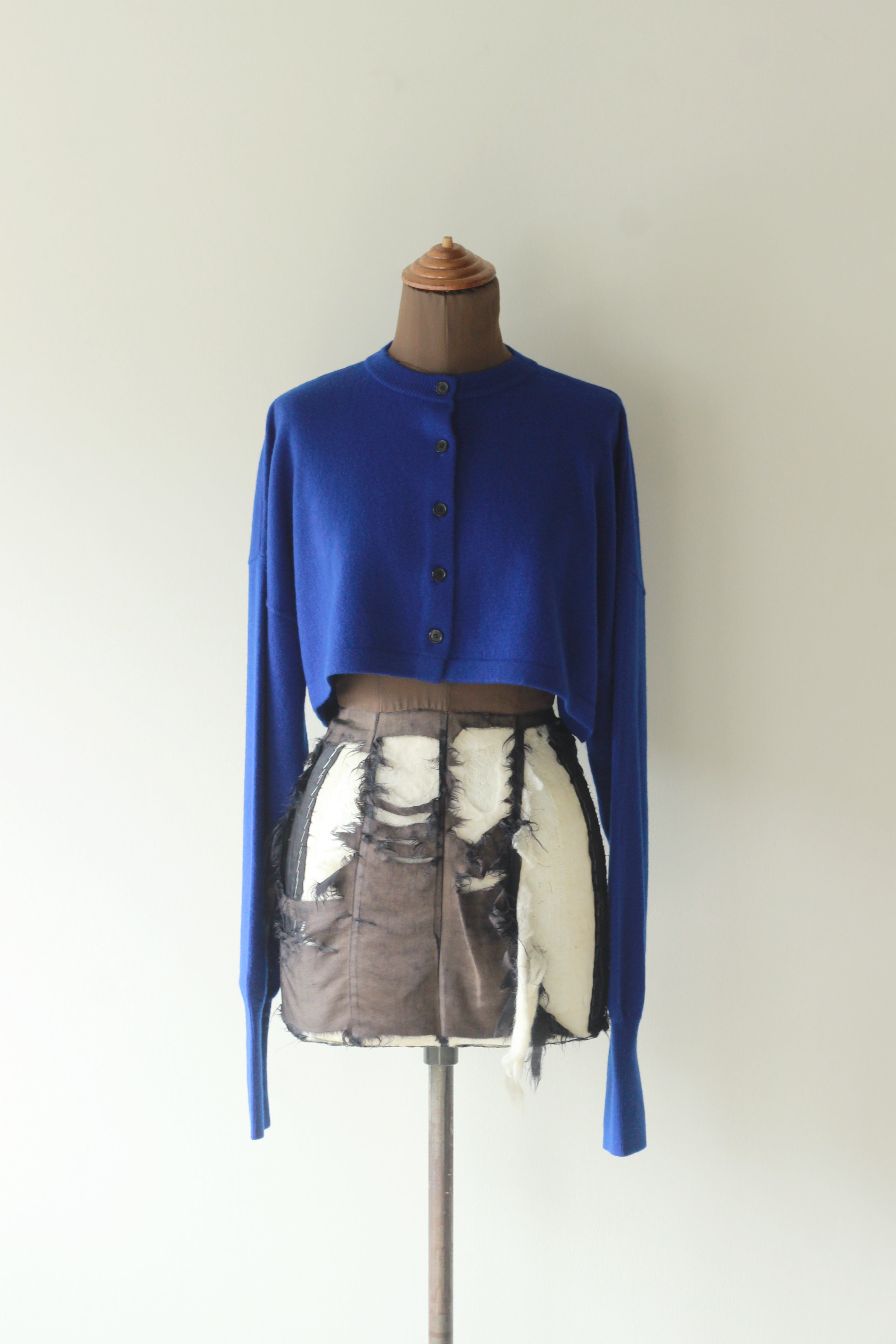 VILLD "wool short cardigan" (blue)
