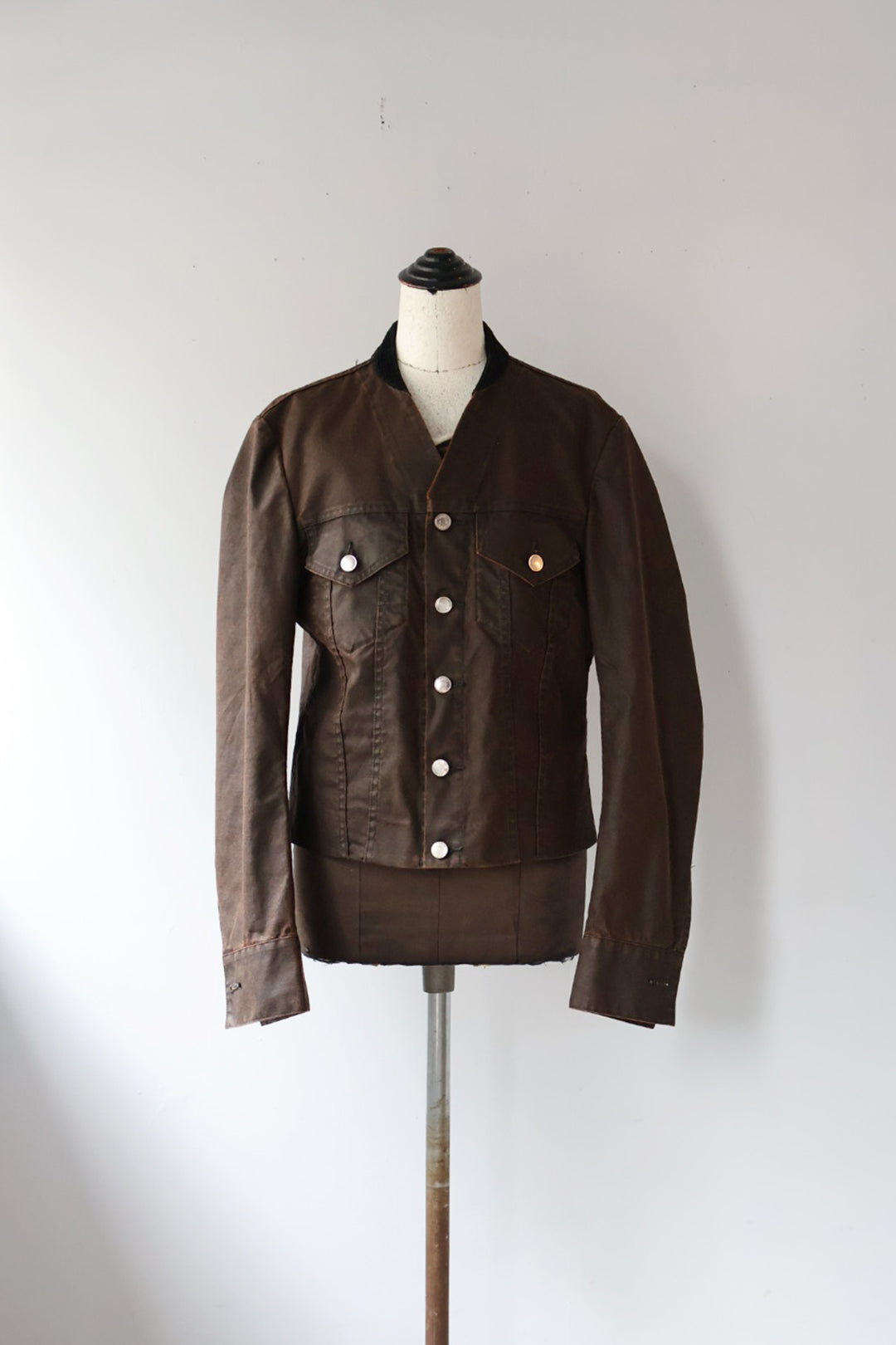 TANAKA "No collar trucker jacket" (brown)