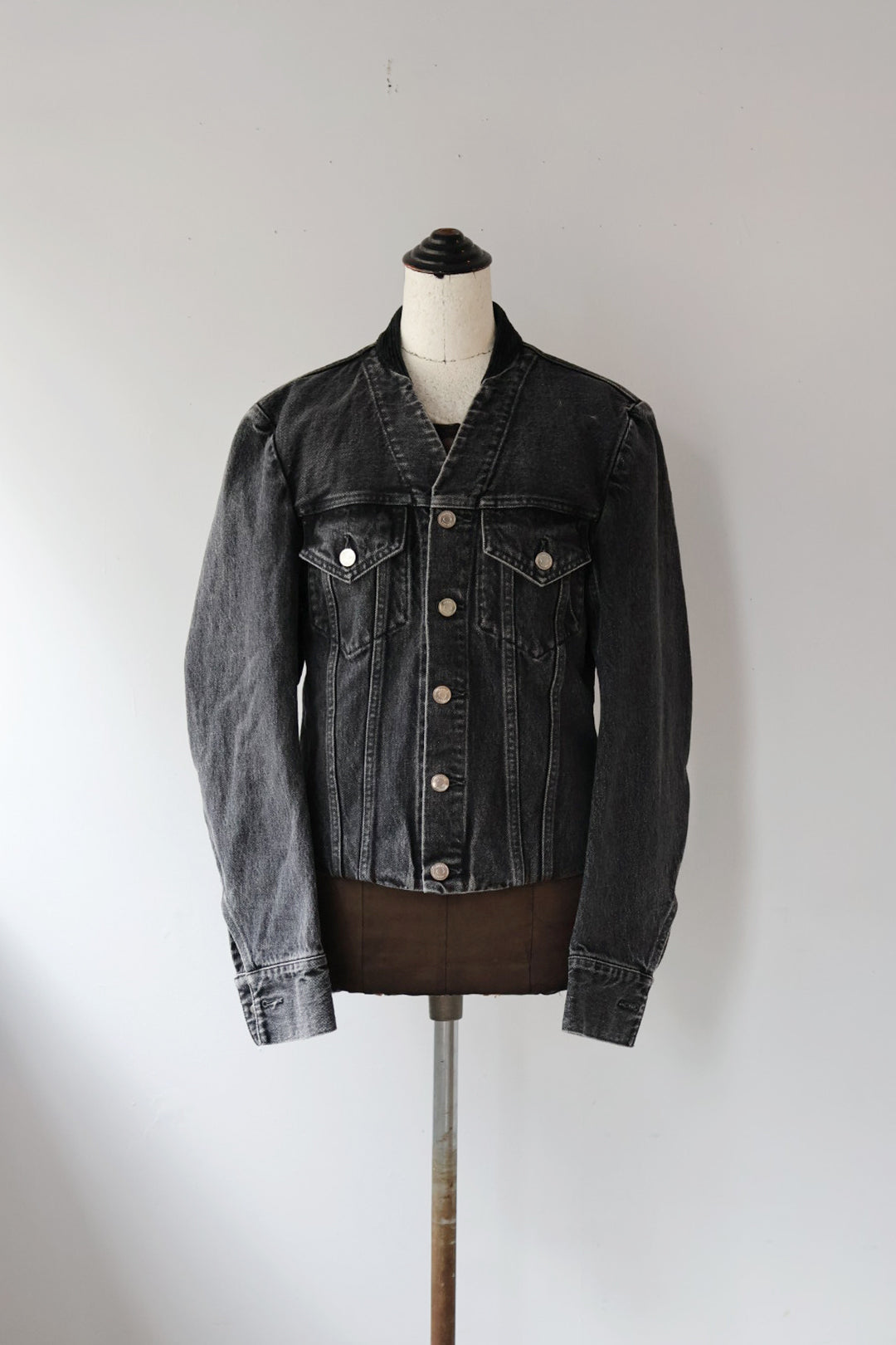 TANAKA "No collar trucker jacket" (gray)