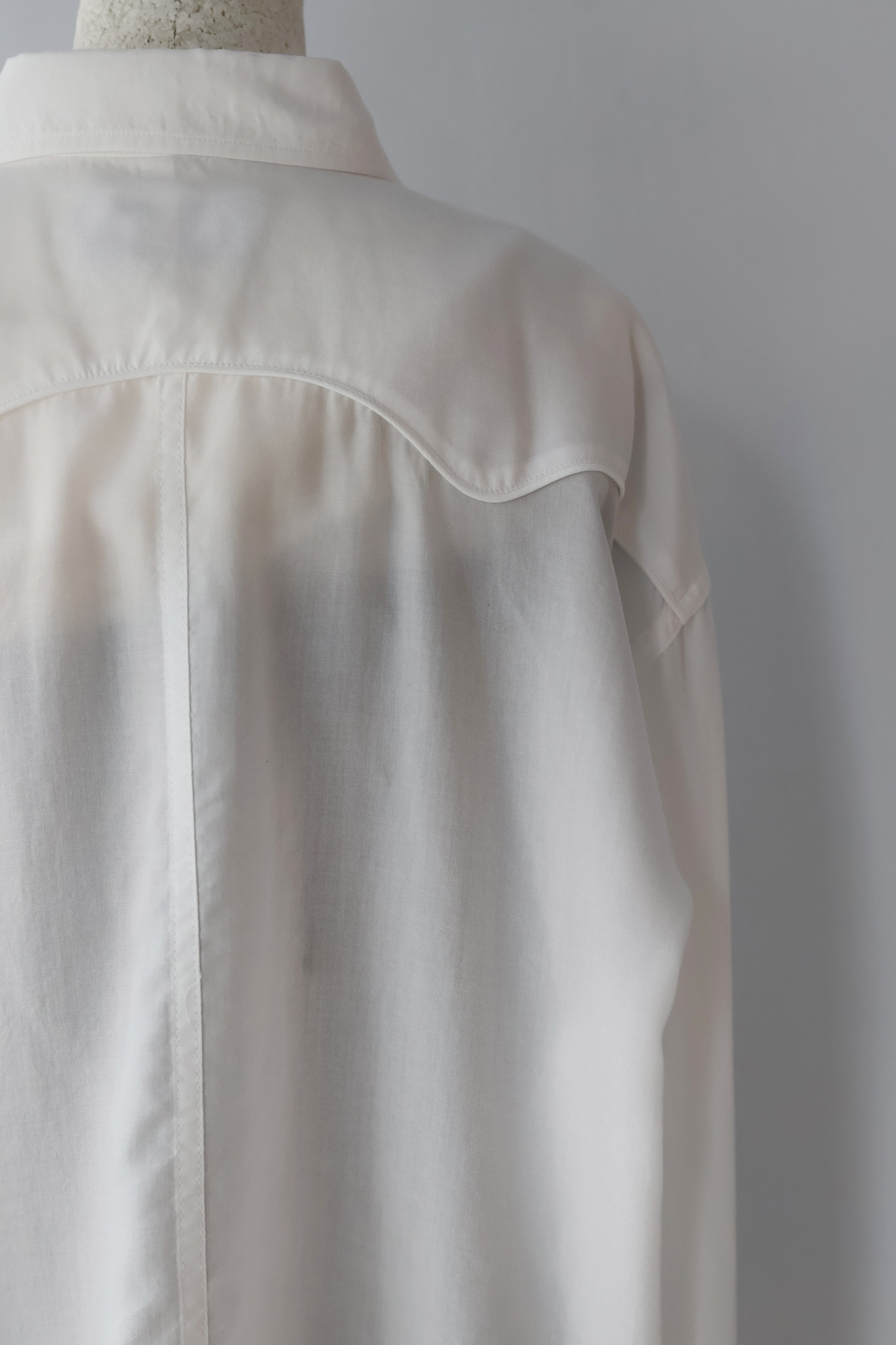 UNUSED "Western shirt" (white)