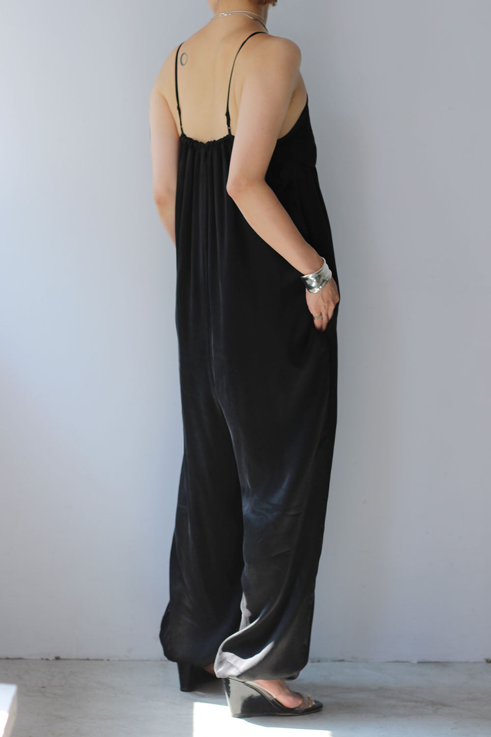 ERiKO KATORi "silk harem jumpsuit" (black)