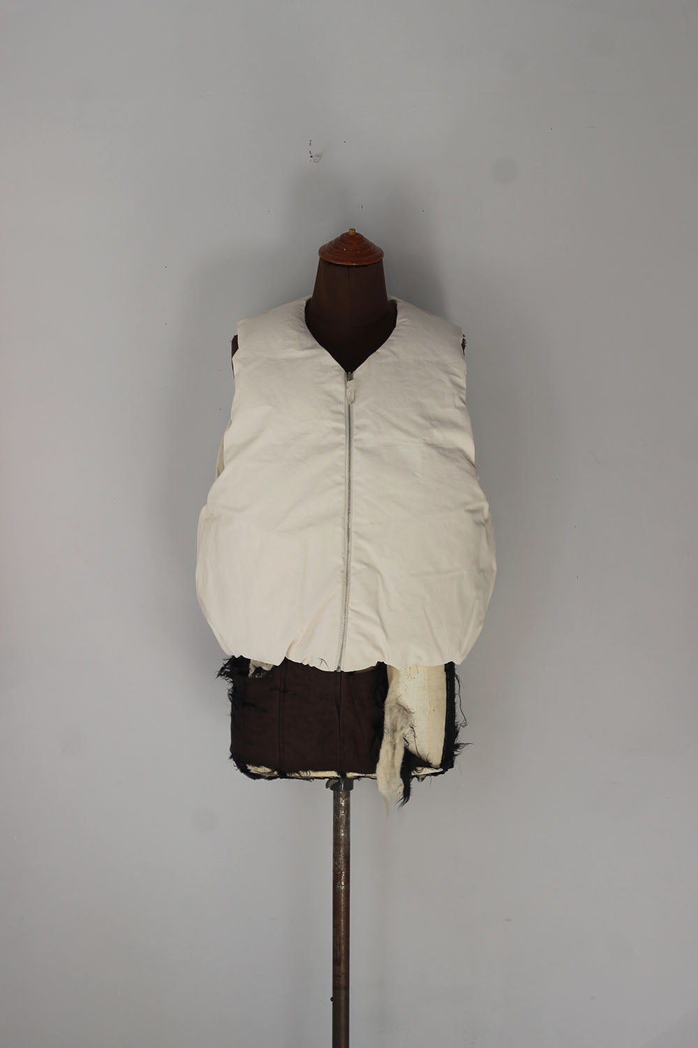 TANAKA "The down vest" (white)