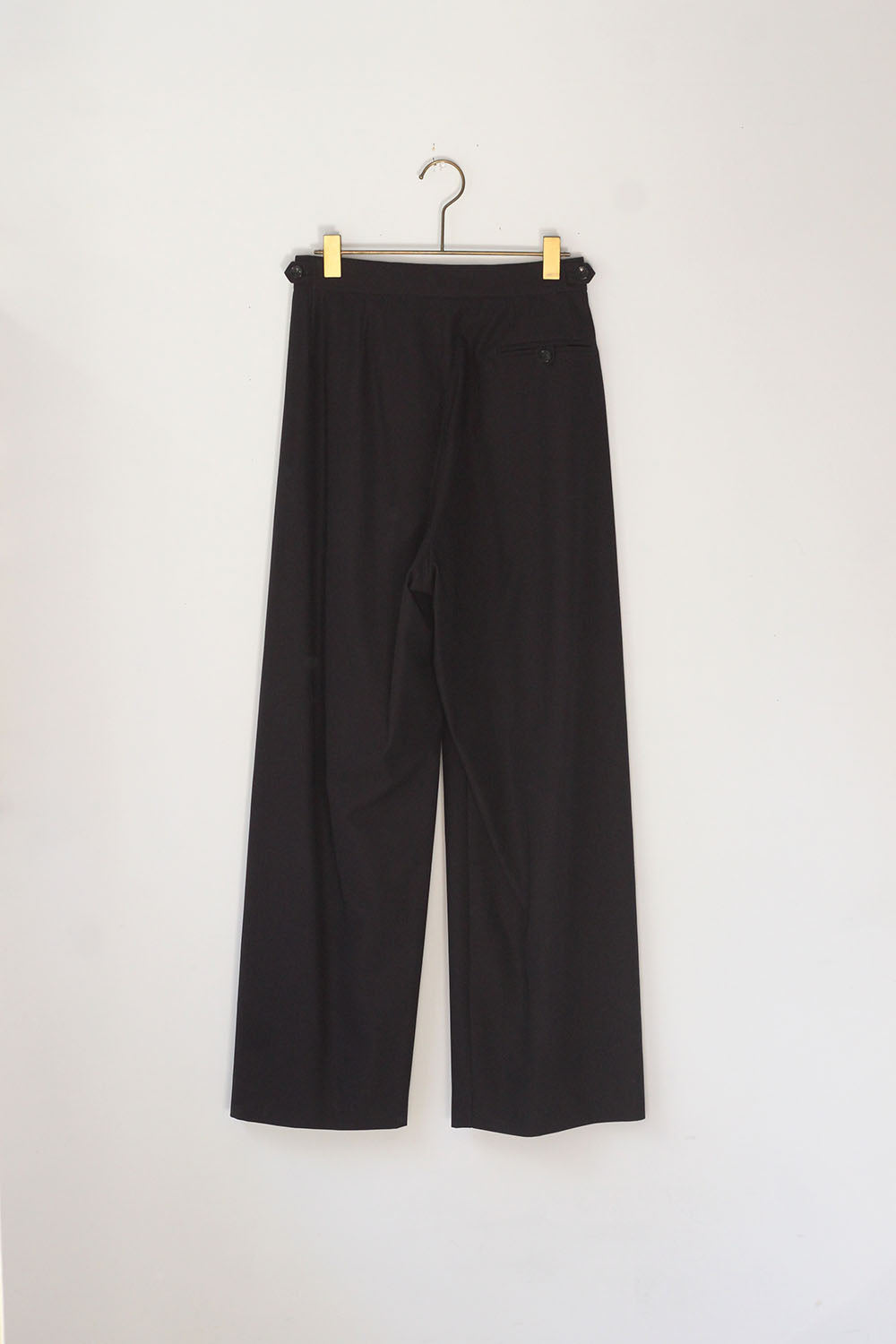 VILLD "chino tuck pants" (navy)