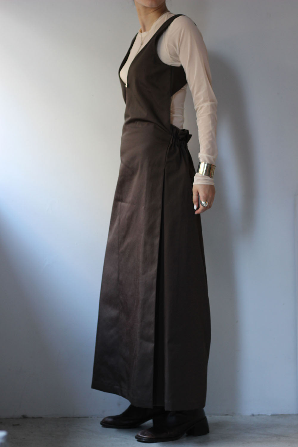 JUN MIKAMI "nylon wool  one piece" (dark brown)