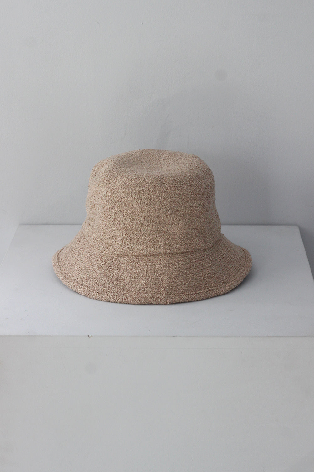 WRYHT "DOUBLE FACE BUCKET HAT" (dune)