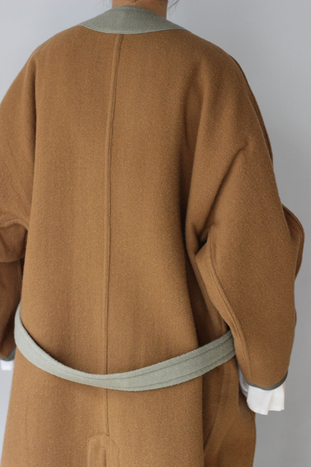 JUN MIKAMI "reversible coat" (sage)