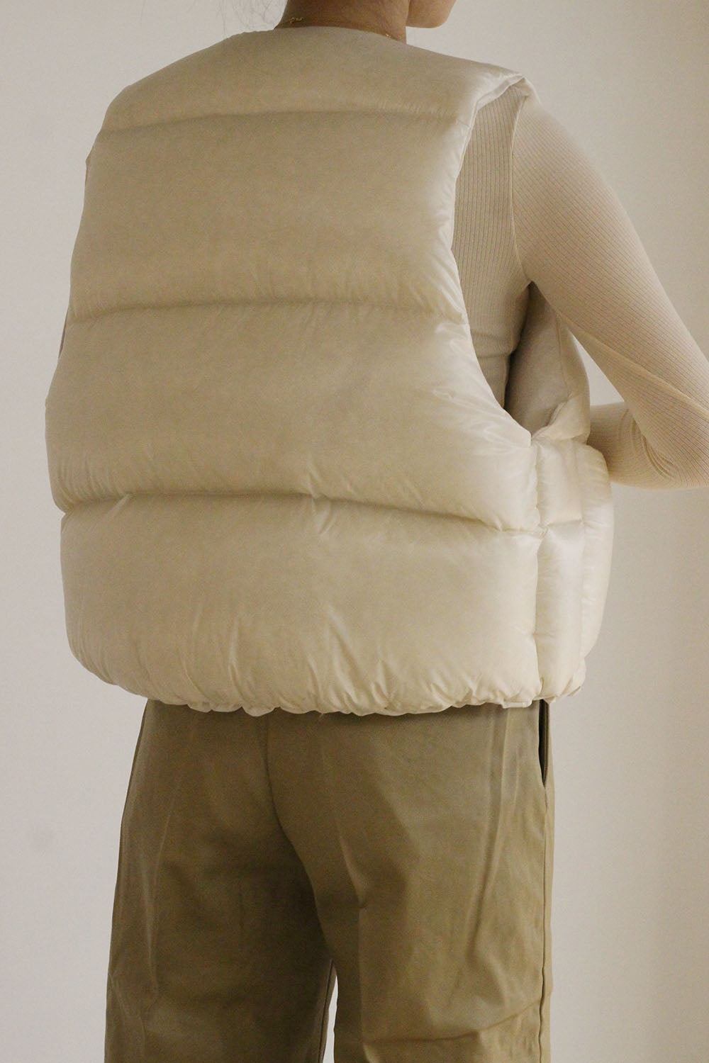 TANAKA "The down vest" (white)