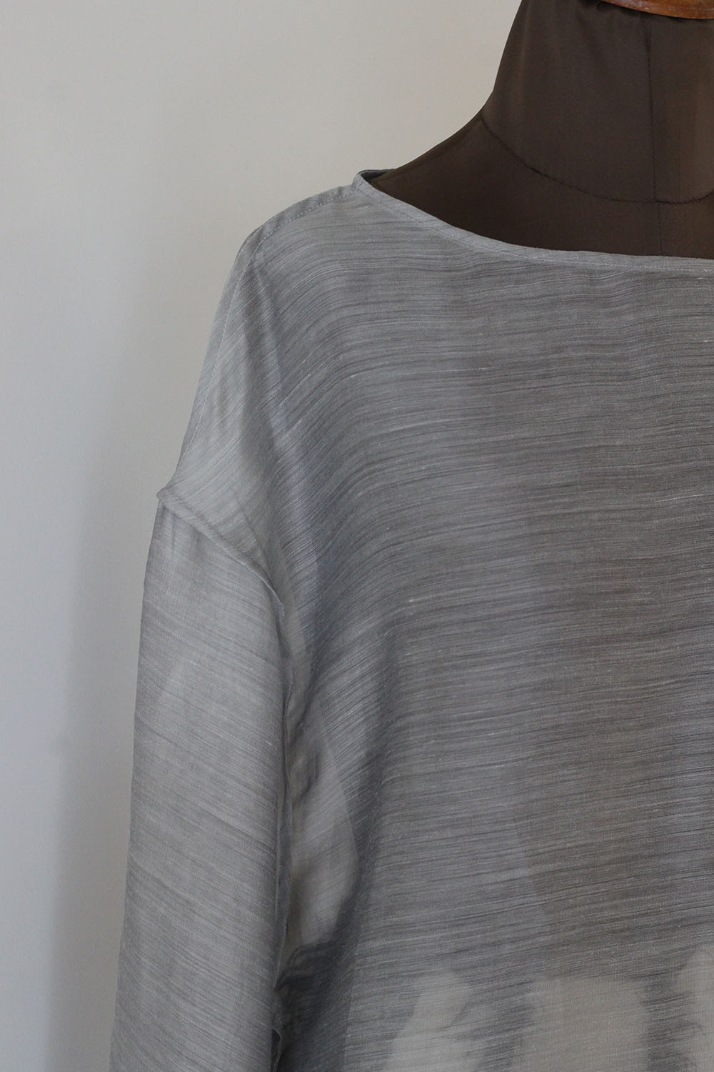 ERiKO KATORi "chanbray organdy top" (gray)