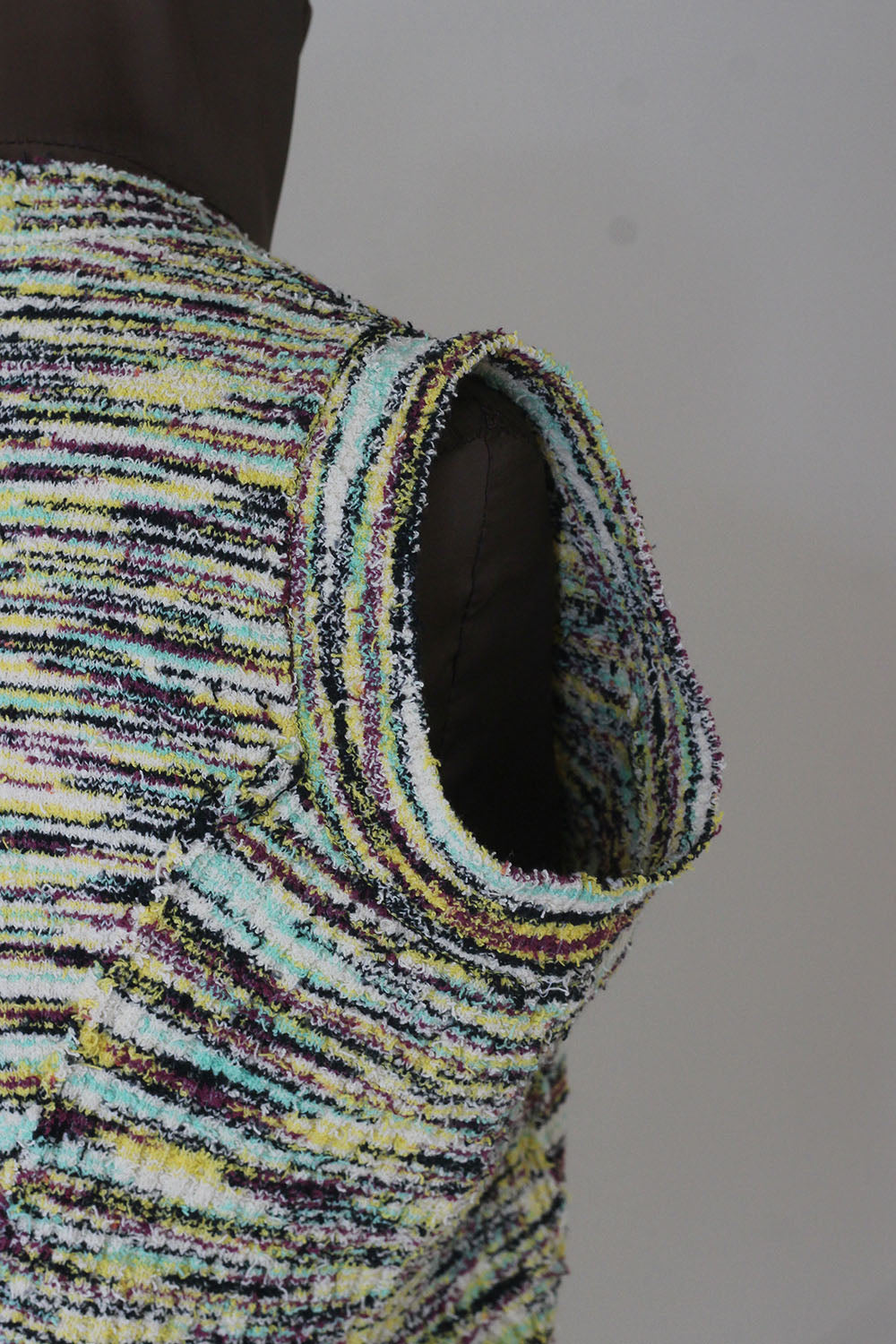 JUN MIKAMI "confetti yarn vest" (yellow)