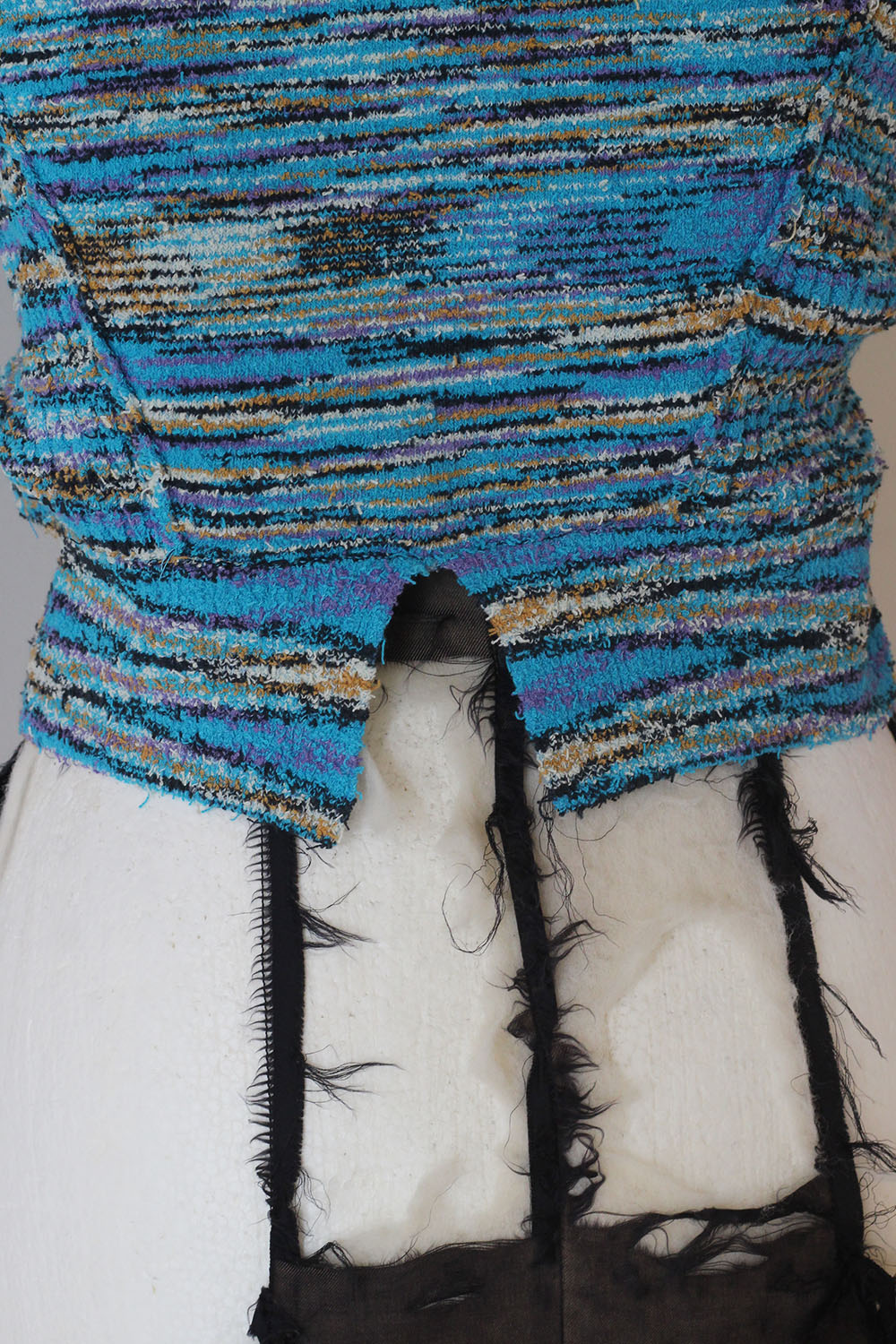 JUN MIKAMI "confetti yarn vest" (turquoise)