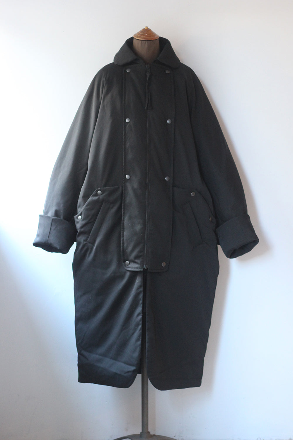 JUN MIKAMI "down coat" (black)