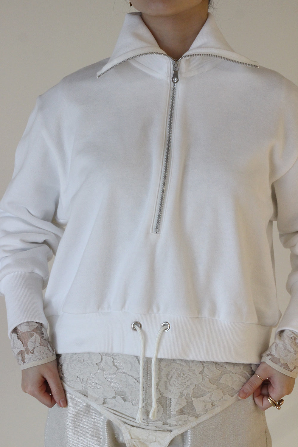 JUN MIKAMI "half zip pullover" (white)