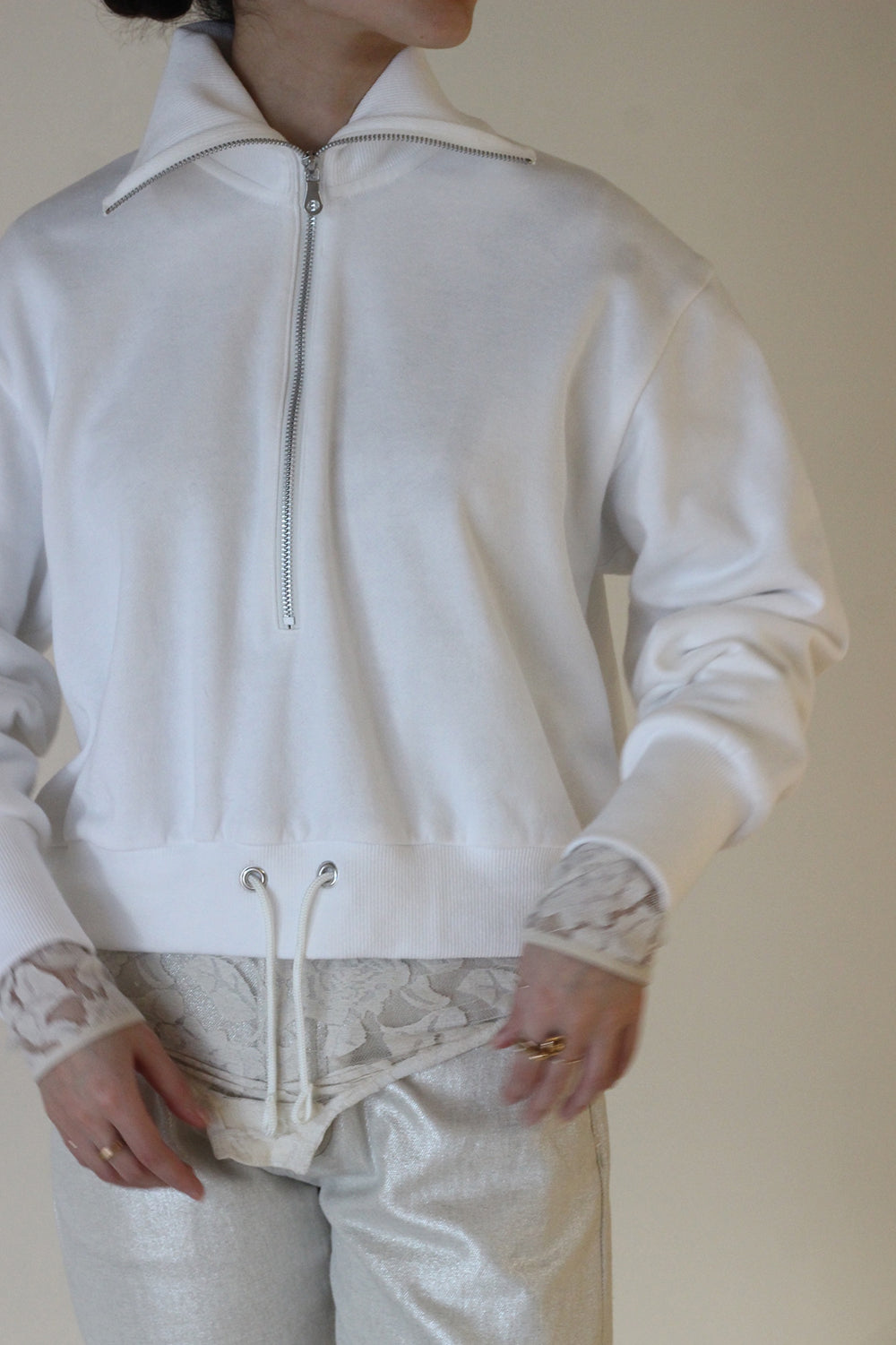 JUN MIKAMI "half zip pullover" (white)