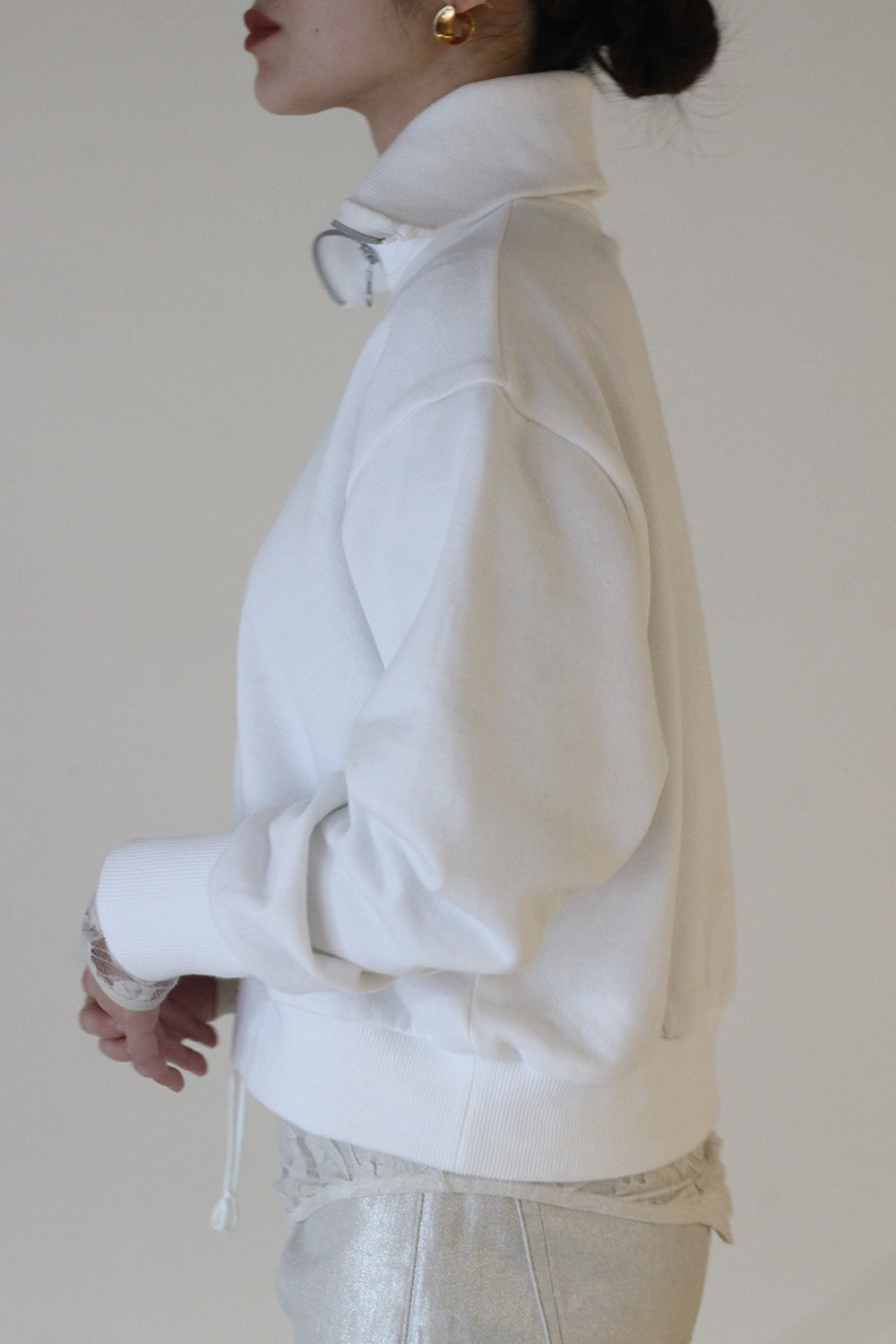 JUN MIKAMI "half zip pullover" (white)