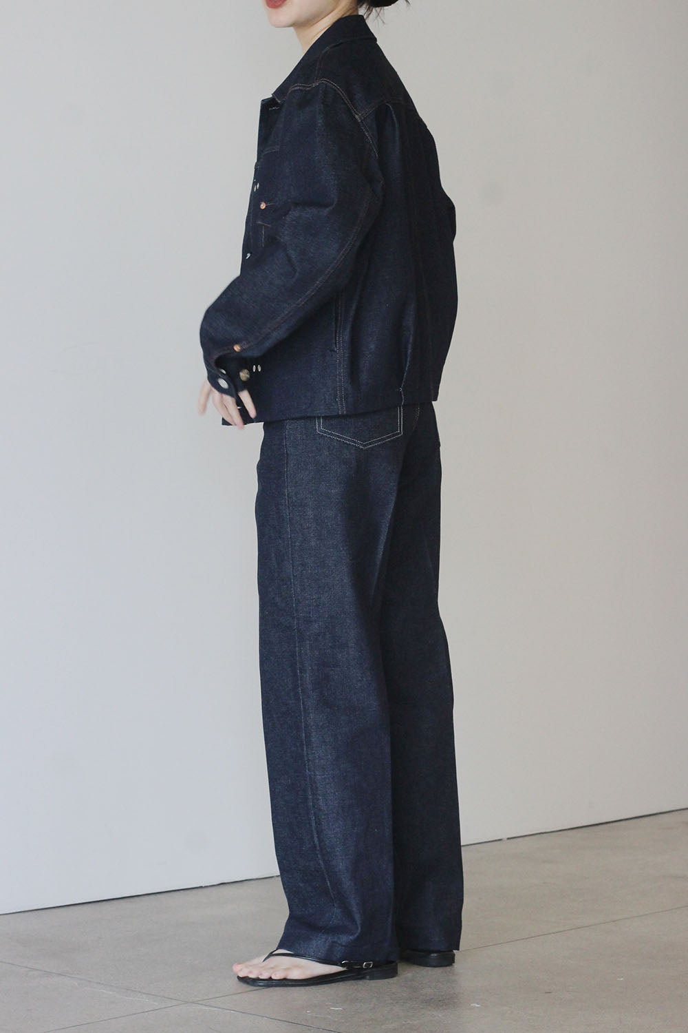 TANAKA "The Jean Trousers" (indigo blue)