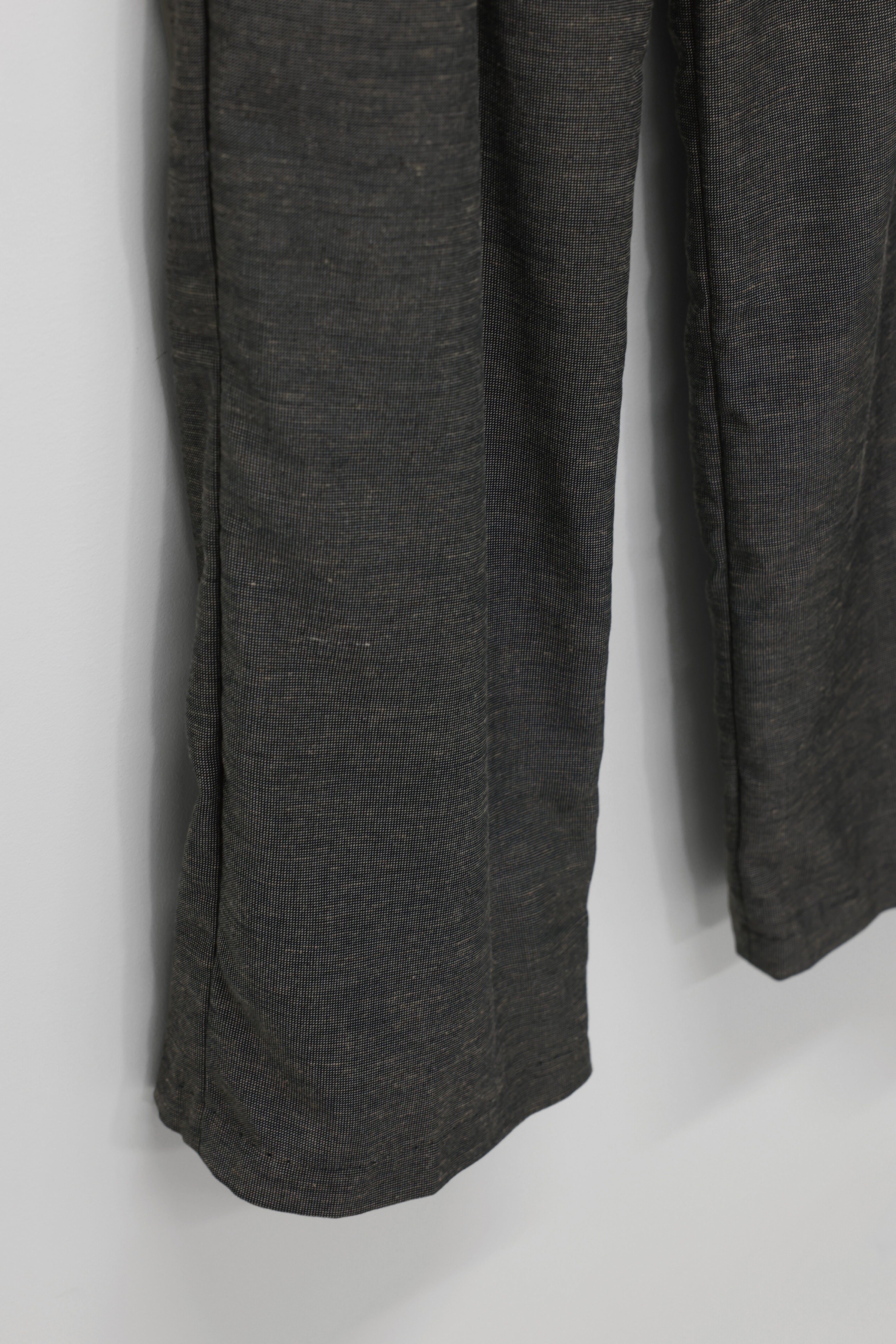 NEPLA "side W belt slacks" (gray)