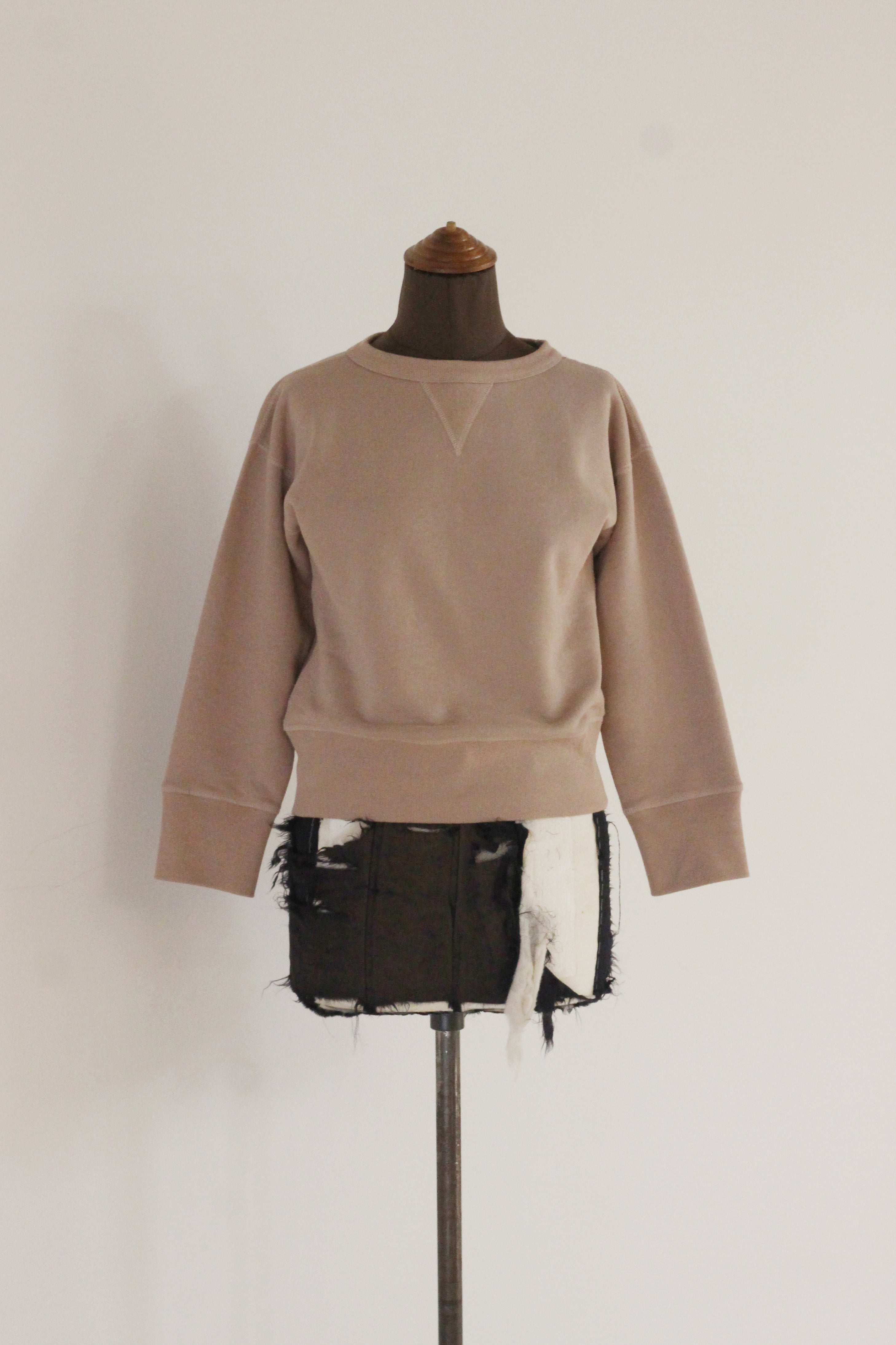 fifi "set in sleeve sweat" (beige)
