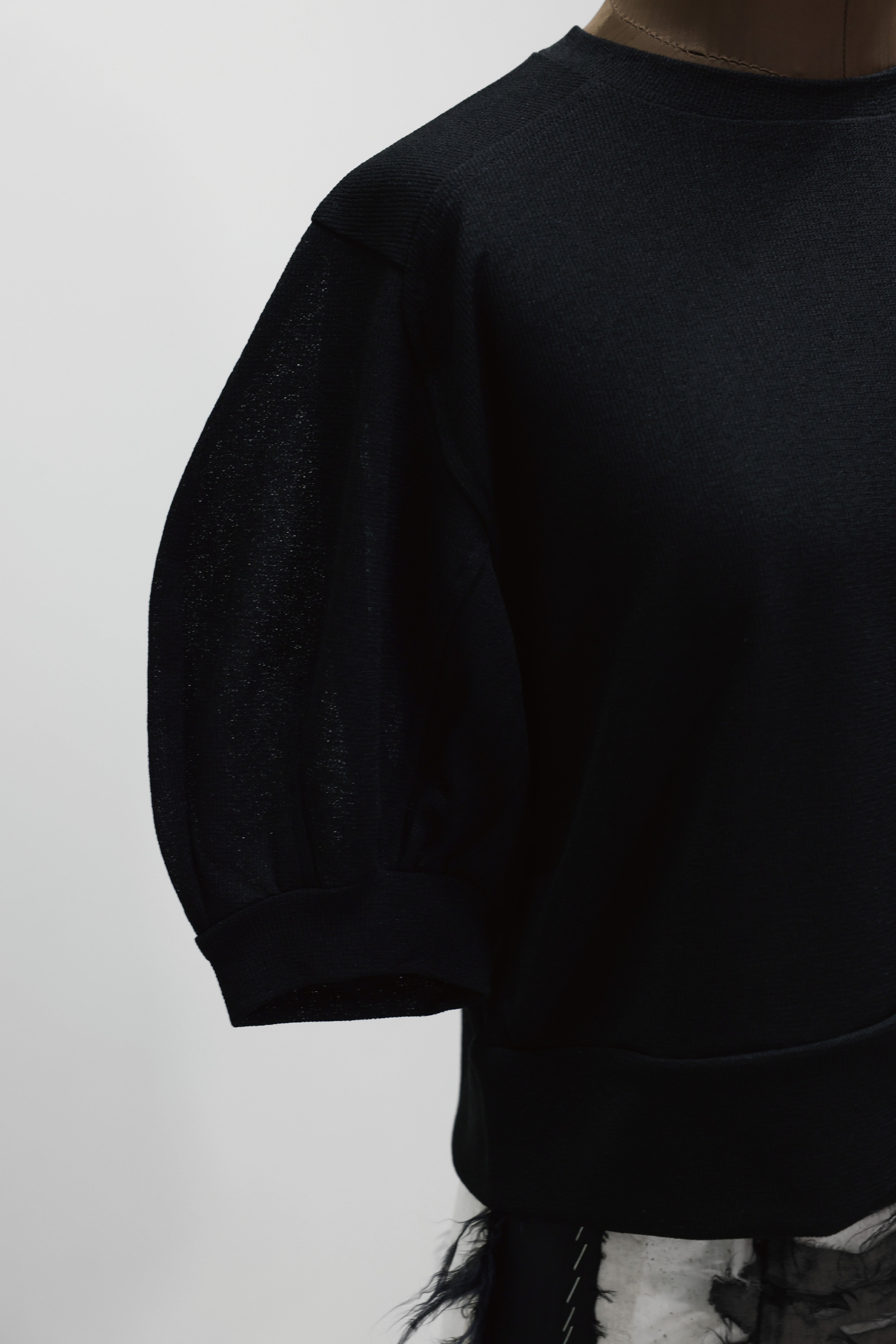 NEPLA "puff sleeve T" (black)