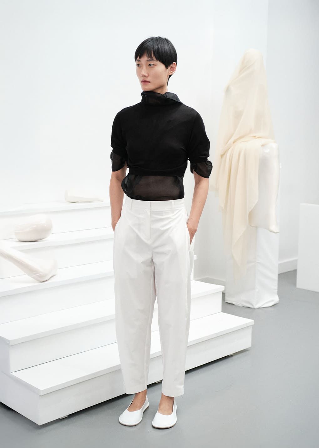 AMOMENT "button garconne pants" (white)