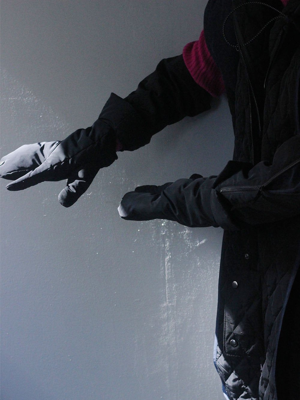 JUN MIKAMI “ WILD THINGS×JUN MIKAMI down glove”(navy/black)
