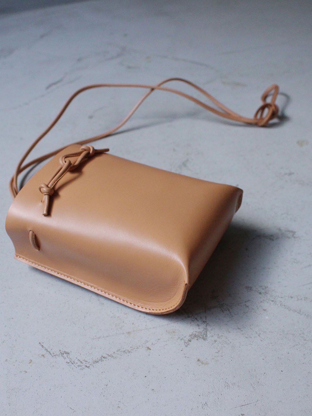 MARROW “ String Pouch (coral) ”