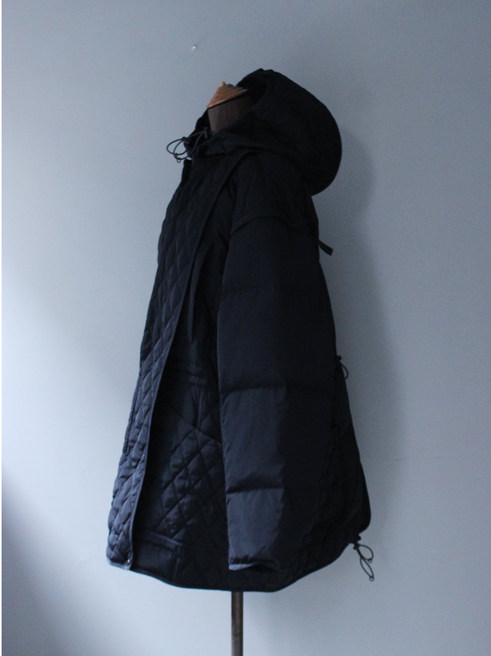 JUN MIKAMI × WILD THINGS “down jacket (別注color/ black) 