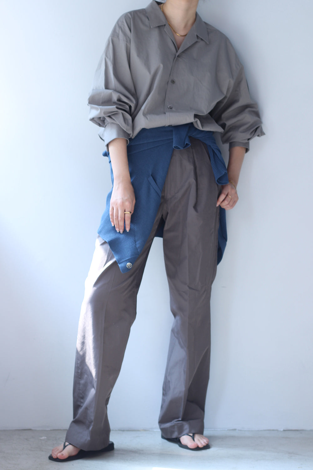 JUN MIKAMI "open collar shirt" (gray)