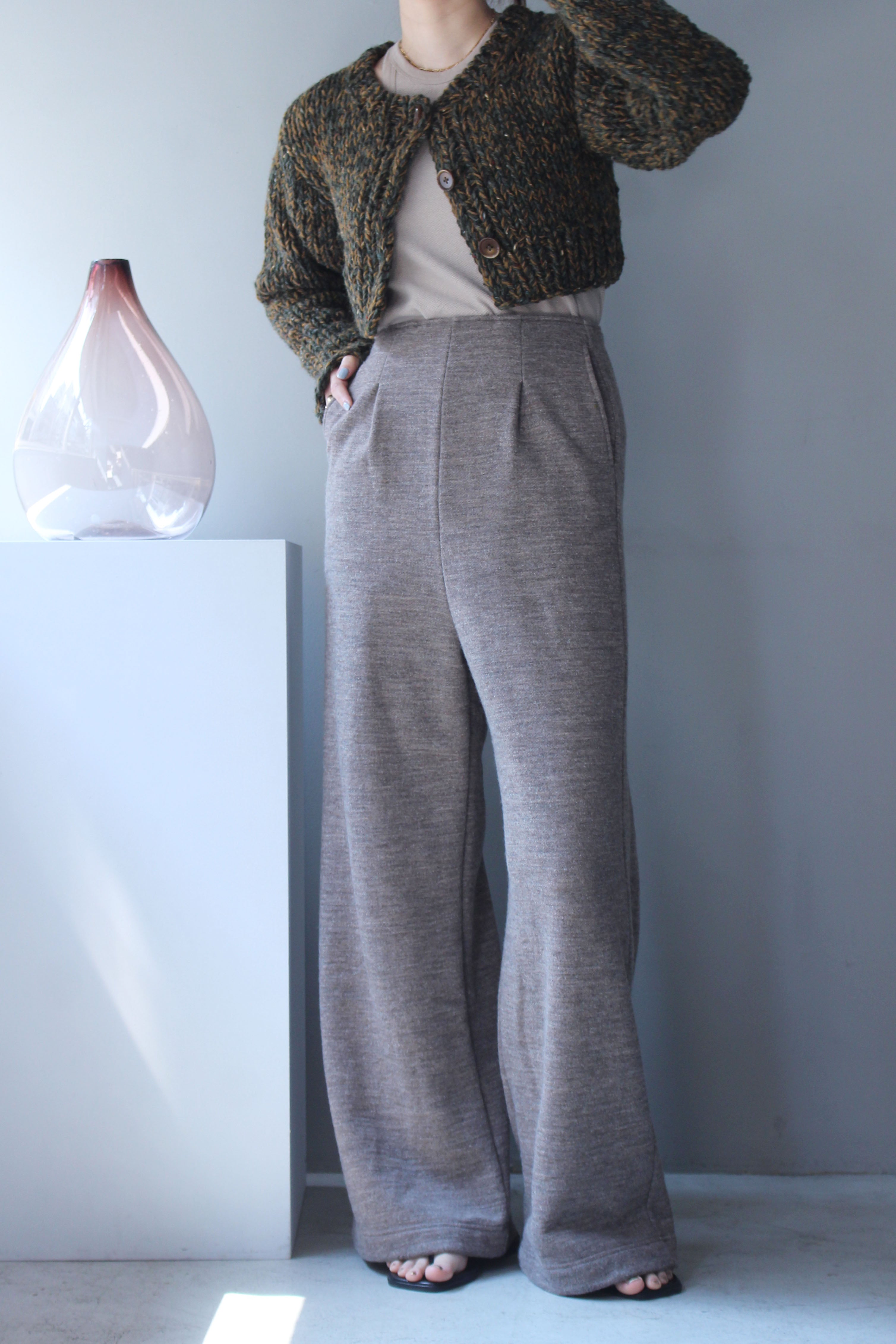 ERiKOKATORi “wool sweat wide pants“(brown)