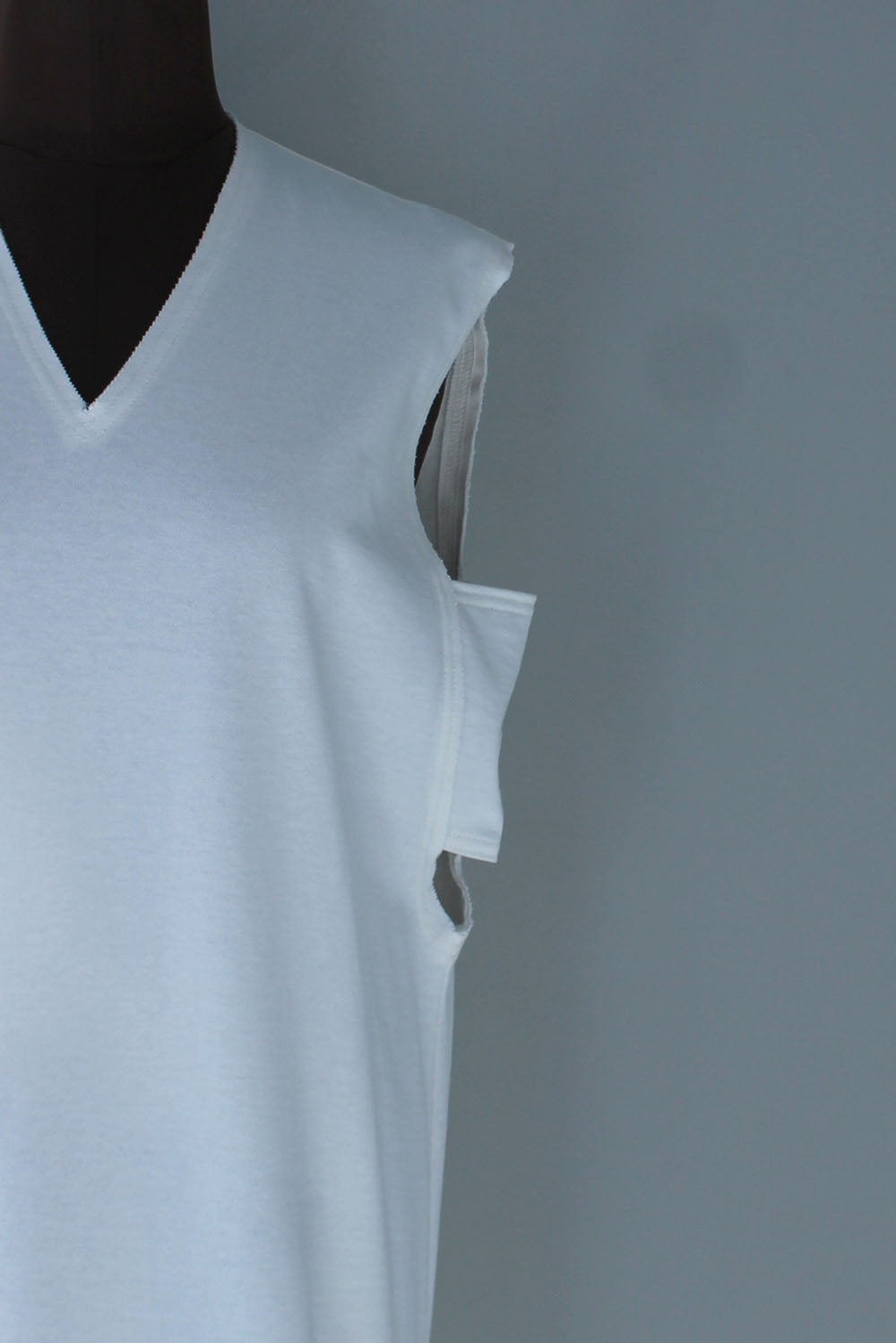 DOMENICO＋SAVIO “hand washable I-line tee dress (white)”