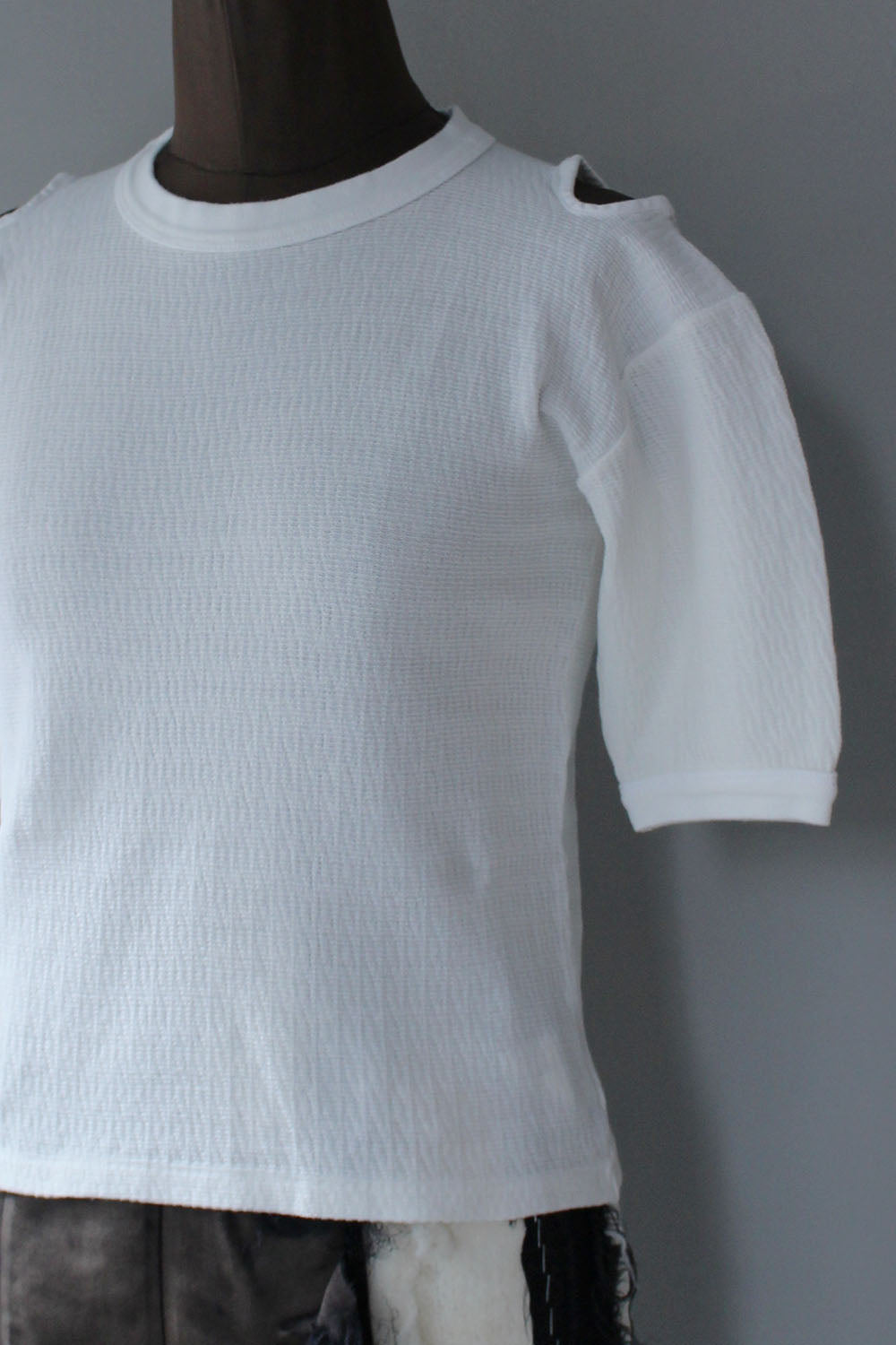 【SALE】FILL THE BILL “SHIRRING COMMAND TEE (OFF WHITE)”