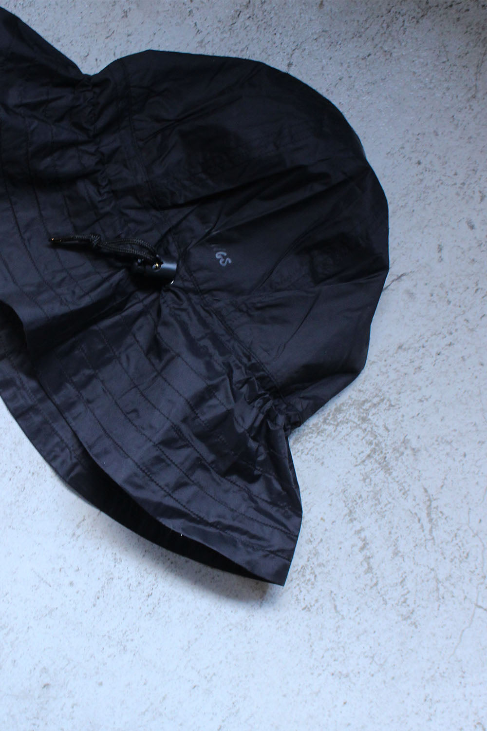 【SALE】JUN MIKAMI “ rain poncho+hat (black) “